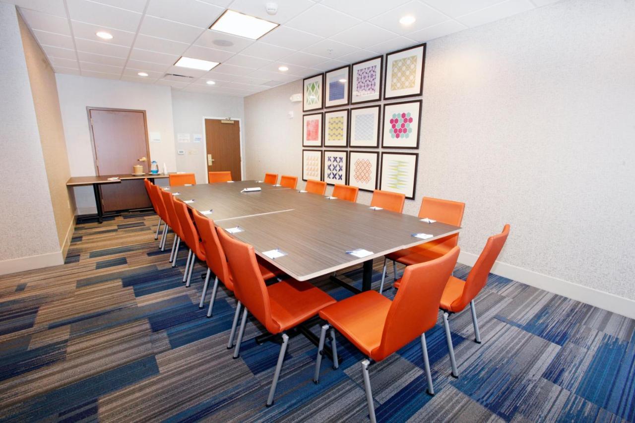 Holiday Inn Express Hotel & Suites Bethlehem Airport/Allentown Area By Ihg Экстерьер фото