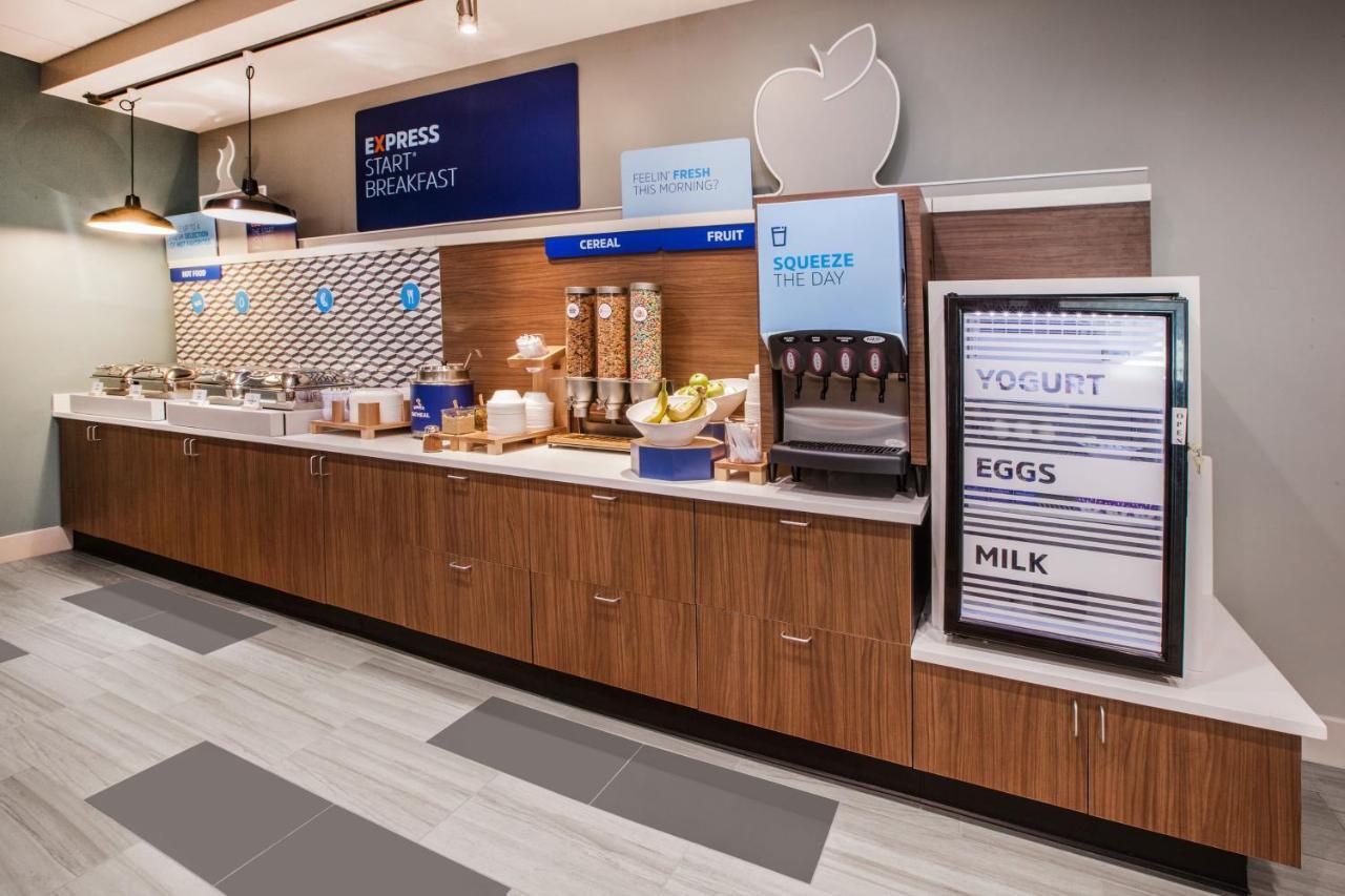 Holiday Inn Express Hotel & Suites Bethlehem Airport/Allentown Area By Ihg Экстерьер фото